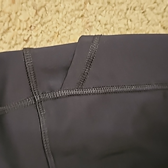 All In Motion Leggings- Size Small - Picture 2 of 4